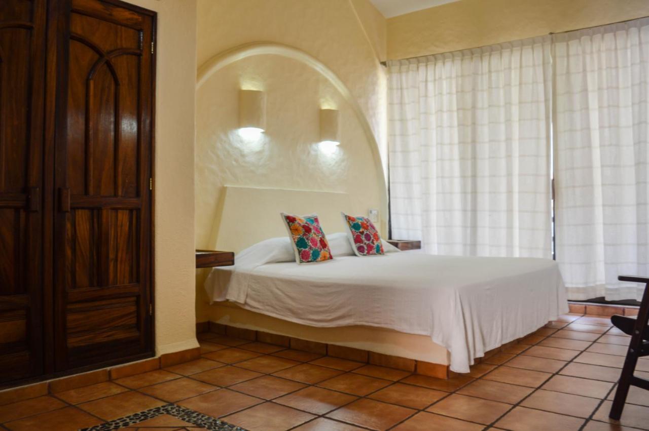 Casa Celeste Hotel ซีฮัวตาเนโค ภายนอก รูปภาพ