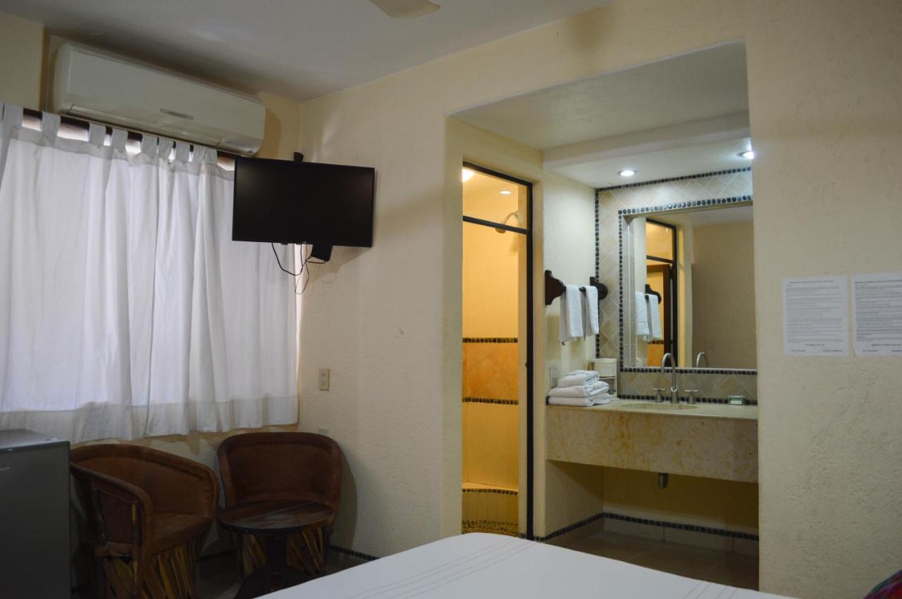 Casa Celeste Hotel ซีฮัวตาเนโค ภายนอก รูปภาพ